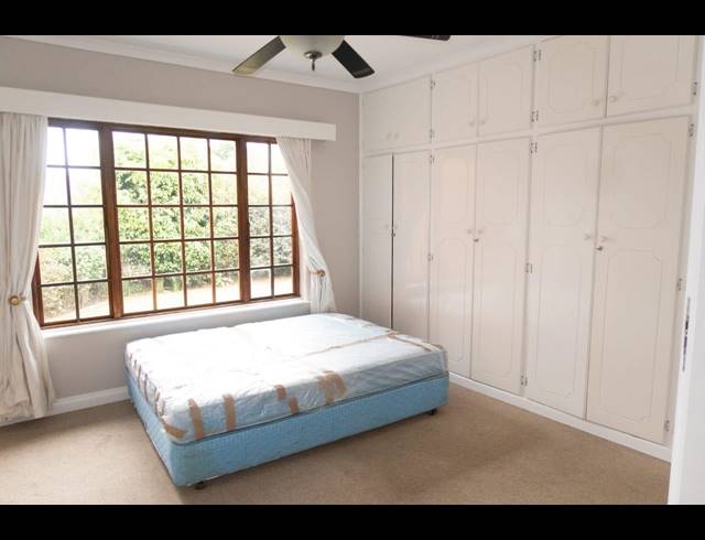 2 BEDROOM TOWNHOUSE SOLD IN MONTROSE